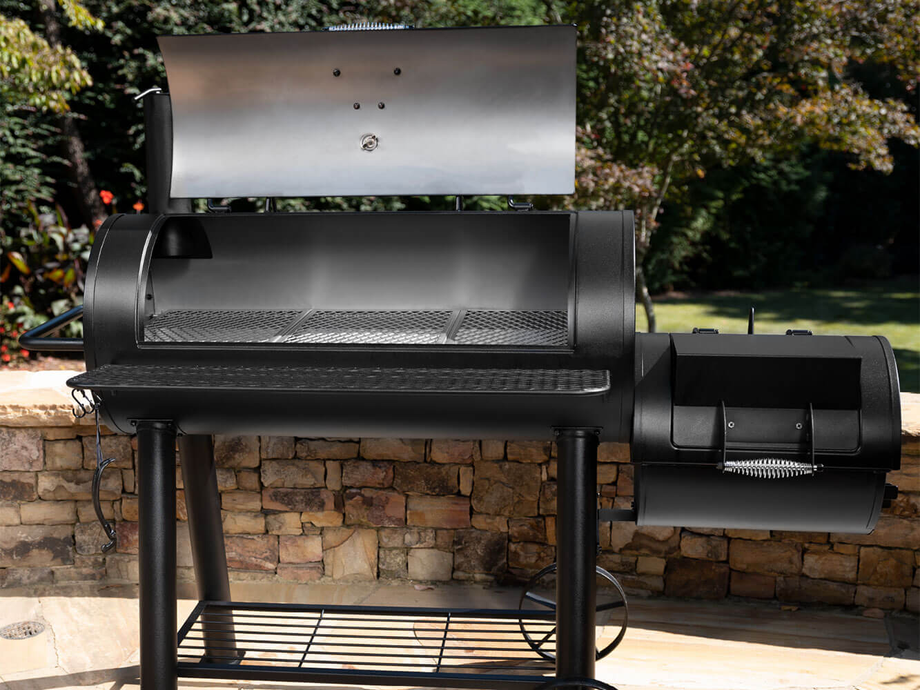 Char-Griller Competition Pro Offset Smoker & Grill