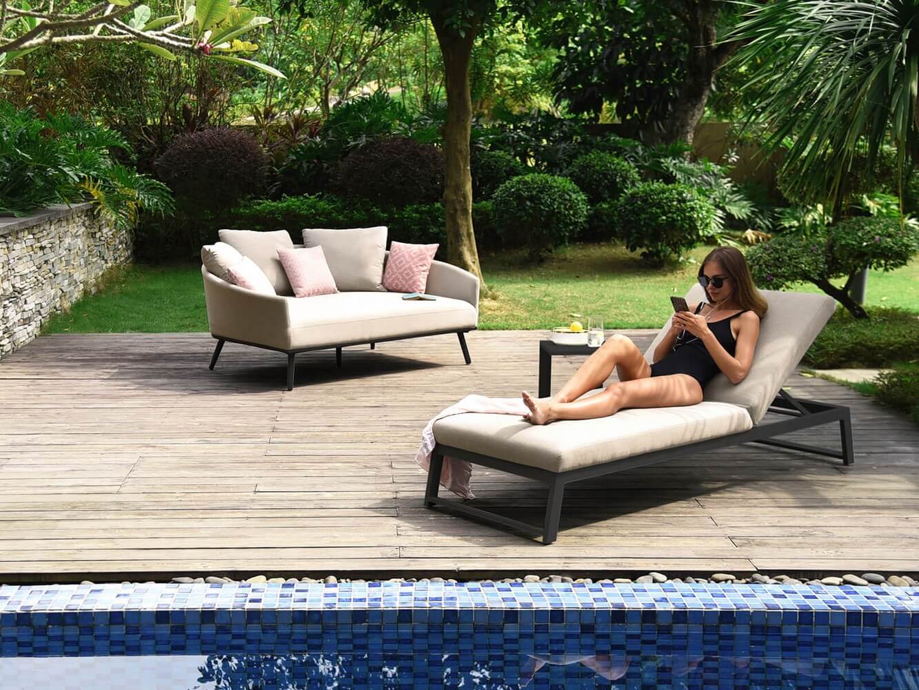 Bain de Soleil Ferrara Bain de Soleil Ferrara