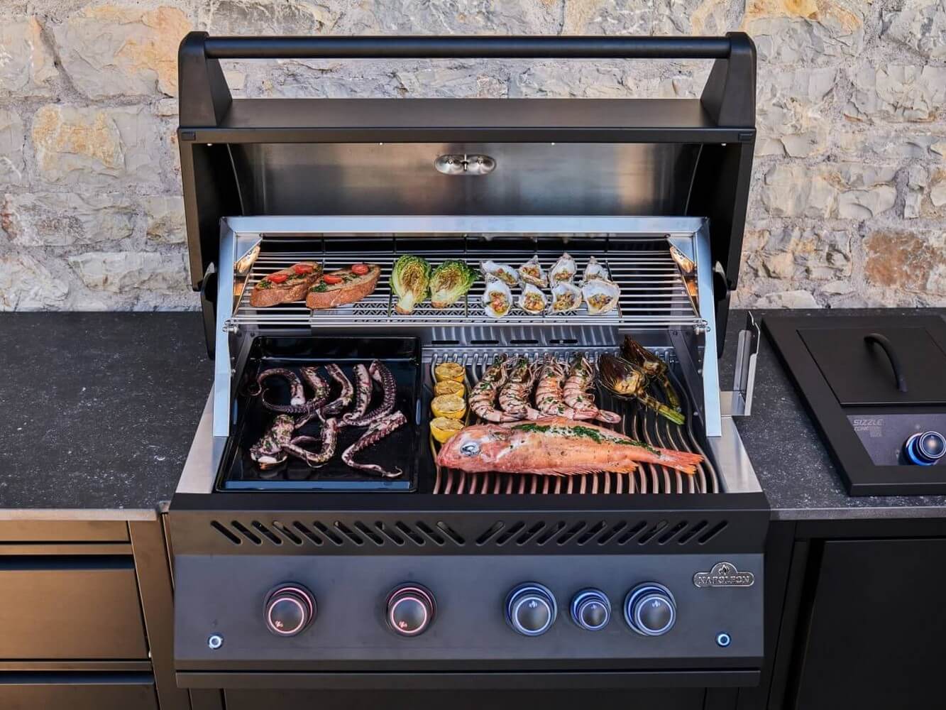 Napoleon Oasis 105 Black Outdoor Kitchen Napoleon Oasis 105 Black Outdoor Kitchen