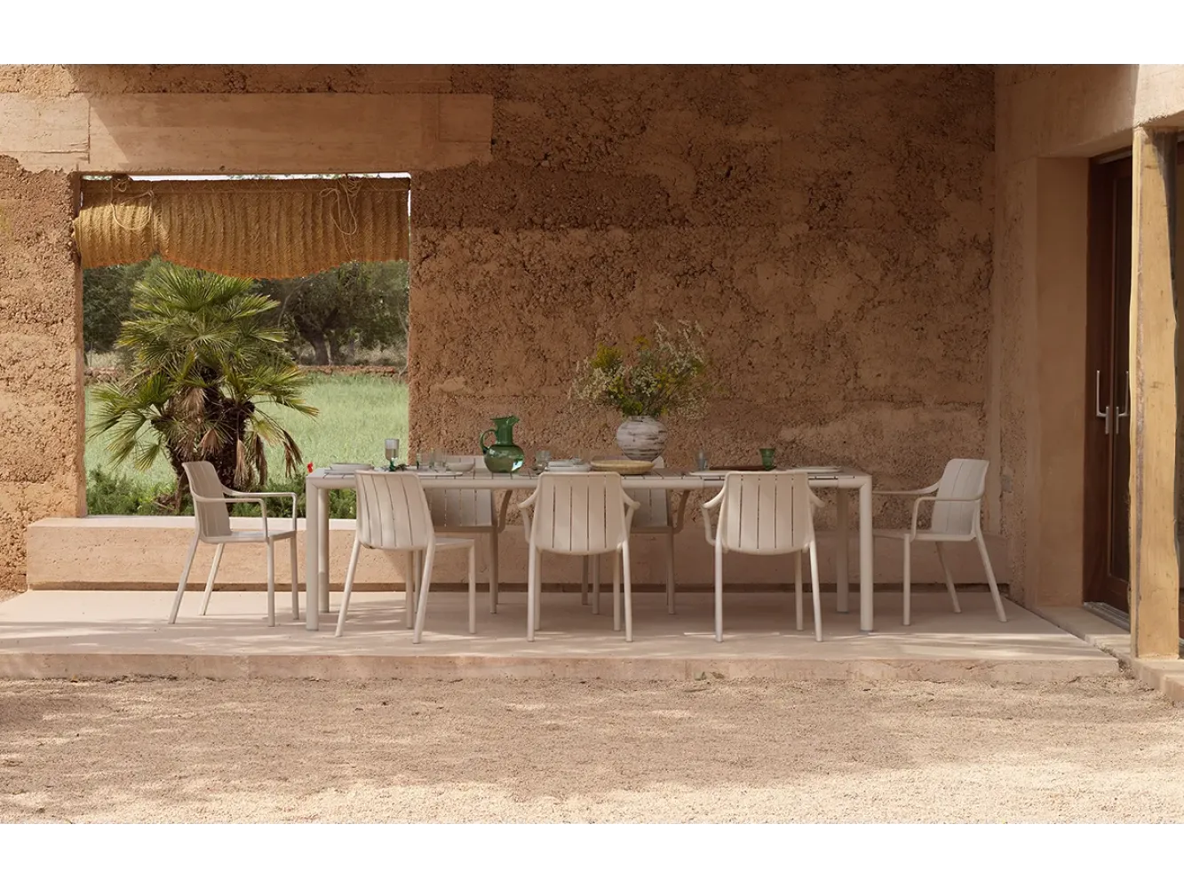 Cadeira com Braços Tiberina - CORDA Cadeira com Braços Tiberina - CORDA