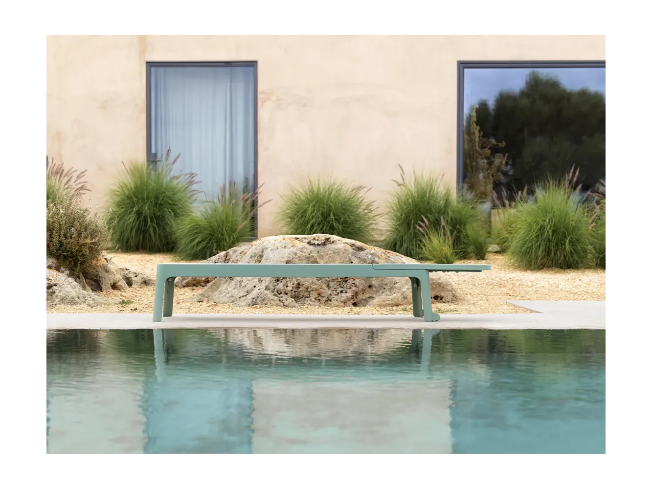 Espreguiçadeira Plano - MENTA
